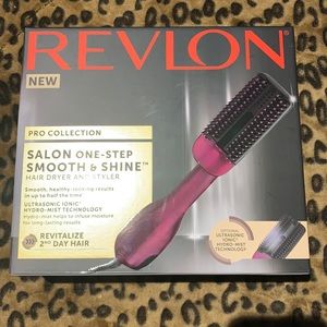 Revlon pro collection salon one-step smooth & shine hair dryer and styler